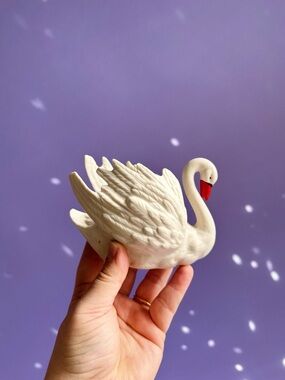 Goebel Swan Figurine White Porcelain ZV-103/III Made in West Germany